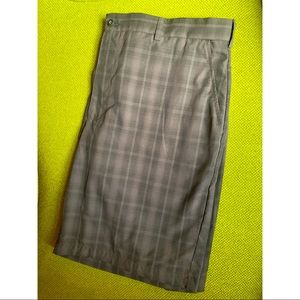 Ben hogan excellent condition shorts size 40